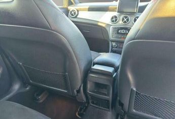 Mercedes-Benz C Class 2.1 GLA200 CDI AMG Line 7G-DCT Euro 6 (s/s) 5dr