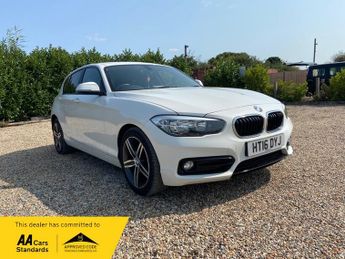 BMW 118 118i SPORT
