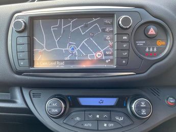 Toyota Yaris VVT-I EXCEL AUTOMATIC
