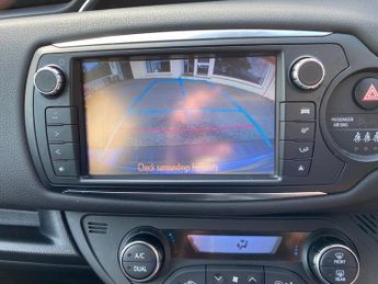 Toyota Yaris VVT-I EXCEL AUTOMATIC