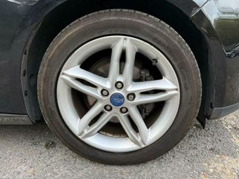Ford Focus 1.0T EcoBoost Titanium Euro 6 (s/s) 5dr