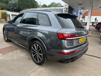 Audi Q7 3.0 TDI V6 50 Black Edition Tiptronic quattro Euro 6 (s/s) 5dr