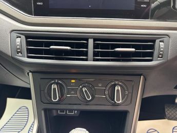 Volkswagen Polo SE TSI DSG