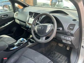 Nissan Leaf 24kWh Acenta Auto 5dr