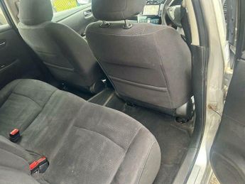 Nissan Leaf 24kWh Acenta Auto 5dr