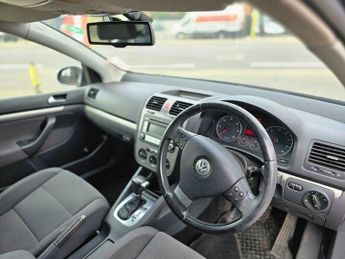Volkswagen Golf 1.9 TDI Match DSG 5dr