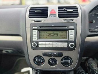 Volkswagen Golf 1.9 TDI Match DSG 5dr