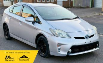 Toyota Prius TOYOTA PRIUS HYBRID