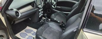MINI Hatch 1.6 Cooper Steptronic Euro 4 3dr