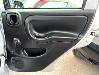 Fiat Panda TWINAIR EASY DUALOGIC-AUTO, ONLY £20 ROAD TAX, SERVICE HISTORY, 