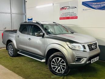Nissan Navara 2.3 dCi Tekna Pickup Double Cab 4dr Diesel Manual 4WD Euro 6 (s/