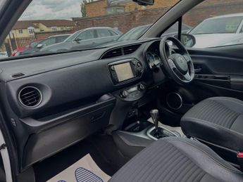 Toyota Yaris VVT-I EXCEL