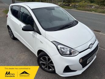 Hyundai I10 1.0 PLAY SAT NAV BLUETOOTH CRUISE PARKING SENSORS DAB GREAT 1ST 