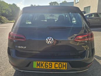 Volkswagen Golf E-GOLF
