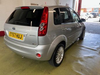 Ford Fiesta ZETEC CLIMATE TDCI
