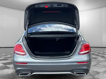 Mercedes E Class E 220 D AMG LINE