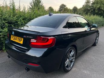 BMW 2 SERIES M235I