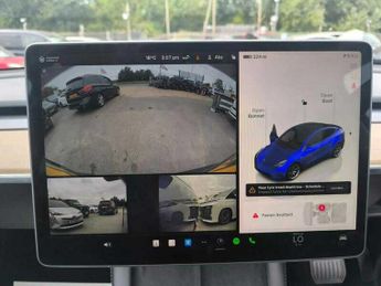 Tesla Model Y LONG RANGE AWD