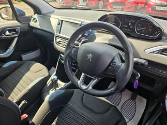 Peugeot 208 1.4 e-HDi Allure EGC Euro 5 (s/s) 5dr