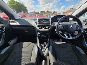 Peugeot 208 1.4 e-HDi Allure EGC Euro 5 (s/s) 5dr