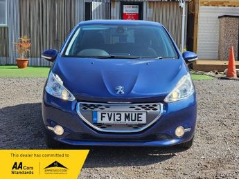 Peugeot 208 1.4 e-HDi Allure EGC Euro 5 (s/s) 5dr