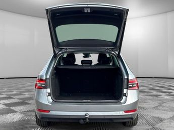 Skoda Superb SE L TSI DSG