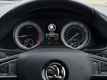 Skoda Superb SE L TSI DSG