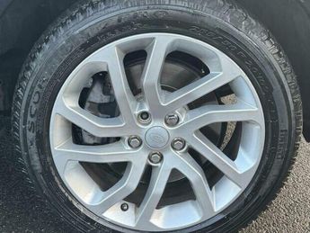 Land Rover Discovery 3.0 SD V6 Landmark SUV 5dr Diesel Auto 4WD Euro 6 (s/s) (256 bhp