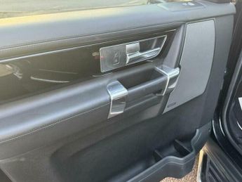 Land Rover Discovery 3.0 SD V6 Landmark SUV 5dr Diesel Auto 4WD Euro 6 (s/s) (256 bhp