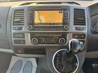 Volkswagen Caravelle 2.0 BiTDI BlueMotion Tech Executive MPV 5dr Diesel DSG 4Motion E