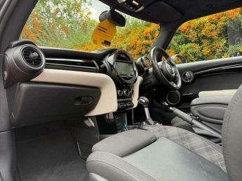 MINI Hatch 2.0 Cooper S Auto Euro 6 (s/s) 3dr