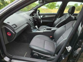 Mercedes-Benz C Class 2.1 C200 CDI BlueEfficiency Sport Auto Euro 5 4dr
