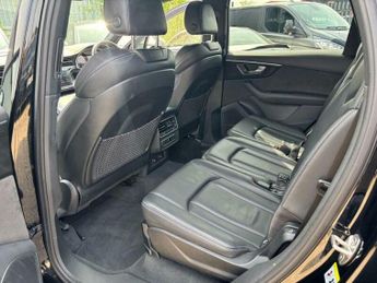 Audi Q7 3.0 TFSIe V6 55 Black Edition Tiptronic quattro Euro 6 (s/s) 5dr