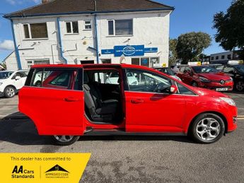 Ford C-Max GRAND ZETEC TDCI