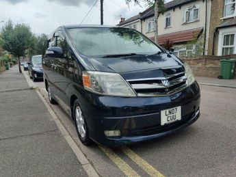 Toyota Alphard 