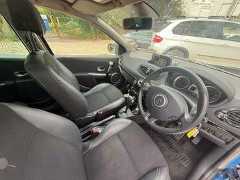 Renault Clio 1.6 VVT GT Line TomTom Sport Tourer Auto Euro 5 5dr