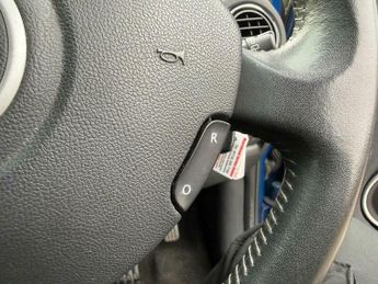Renault Clio 1.6 VVT GT Line TomTom Sport Tourer Auto Euro 5 5dr