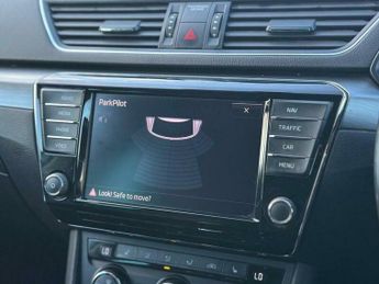 Skoda Superb 2.0 TDI SE L Executive Estate 5dr Diesel DSG Euro 6 (s/s) (150 p