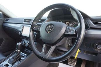 Skoda Superb 2.0 TDI SE L Executive DSG Auto 6Spd Euro 6 (s/s) 5dr