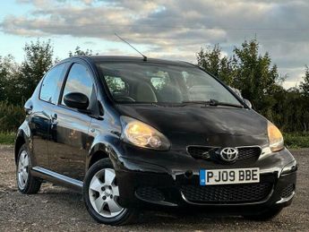 Toyota AYGO 1.0 VVT-i Black MultiMode Euro 4 5dr (AC)