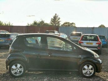 Toyota AYGO 1.0 VVT-i Black MultiMode Euro 4 5dr (AC)