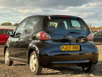Toyota AYGO 1.0 VVT-i Black MultiMode Euro 4 5dr (AC)