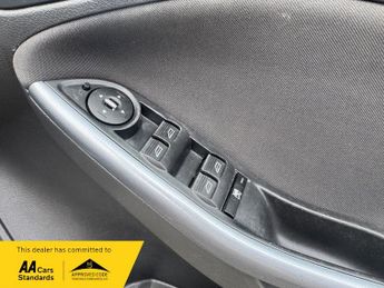 Ford Focus 1.6 Titanium Navigator Powershift Euro 5 5dr