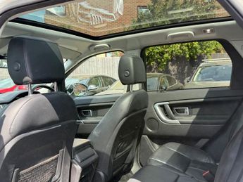 Land Rover Discovery Sport TD4 HSE