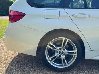 BMW 3 SERIES 2.0 320i M Sport Touring Auto xDrive Euro 6 (s/s) 5dr