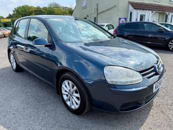 Volkswagen Golf TDi MATCH TDI DPF 105