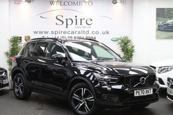 Volvo XC40 B4 R-DESIGN