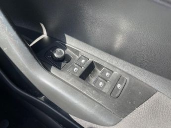 Volkswagen Polo 1.0 SE TSI DSG