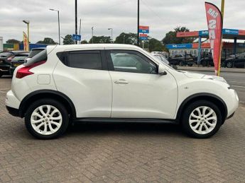 Nissan Juke 1.6 Acenta Premium CVT Euro 5 5dr