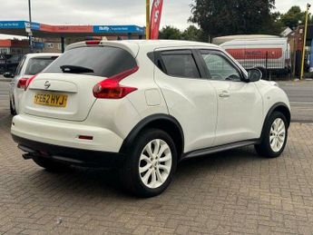 Nissan Juke 1.6 Acenta Premium CVT Euro 5 5dr